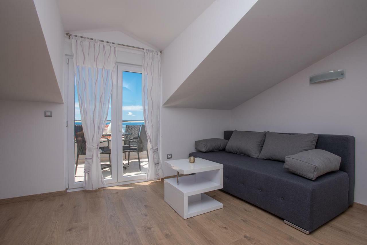 Apartmani Vujcic Makarska Exterior photo